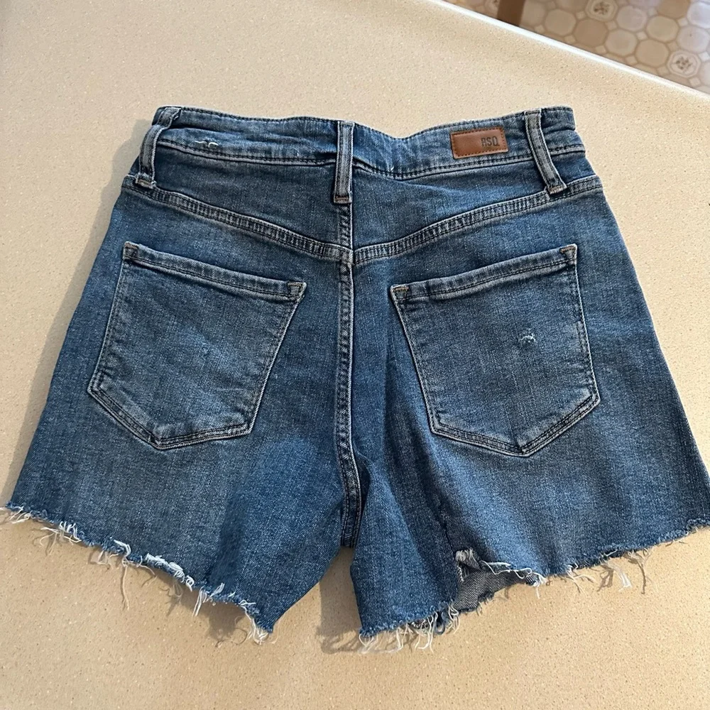 Womens Jean shorts - Picture 3 of 4